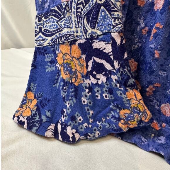 Free People Wildflower Fields Henley Blue Flared Sleeves Tunic Size Medium - Picture 3 of 7